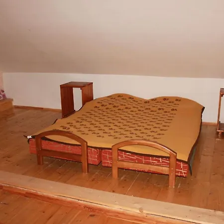 Oriyana Bed & Breakfast *